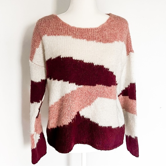 Francesca’s Women’s Kailee Knit Sweater - Picture 2 of 7